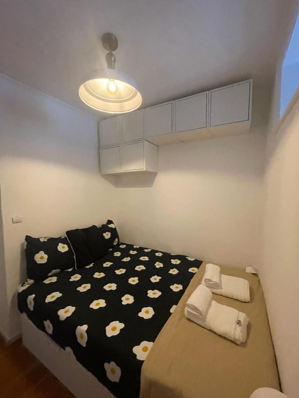 Downtown Alfama Fado Apartment in Lisbon