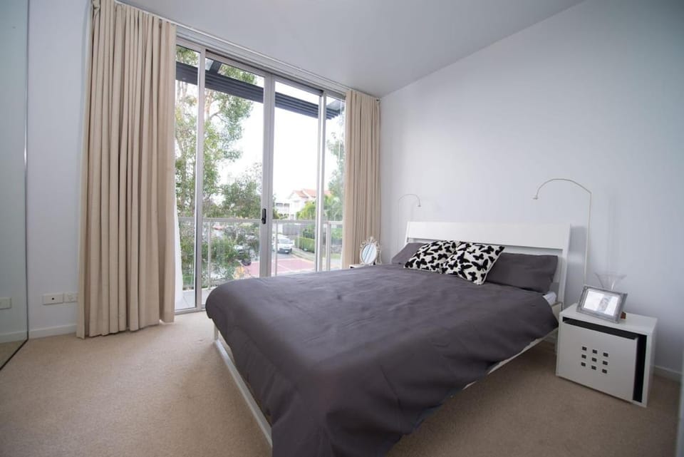 Oxford Street Prime location Bulimba Apartment in Bulimba