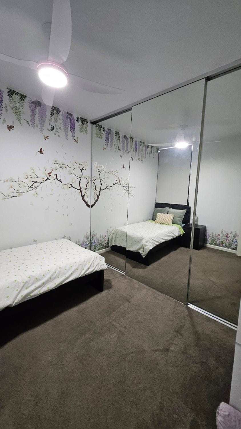 Oxford Street Prime location Bulimba Apartment in Bulimba