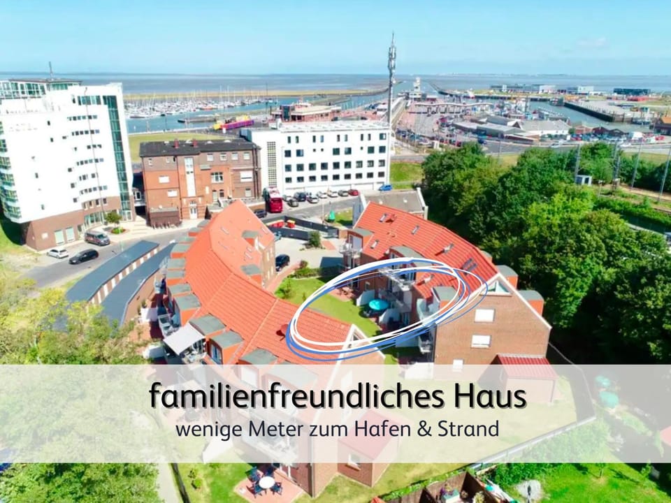 Property building, Day, Neighbourhood, Bird's eye view, Garden, Garden, Text overlay, City view, Garden view, Garden view, Street view, Location, Parking