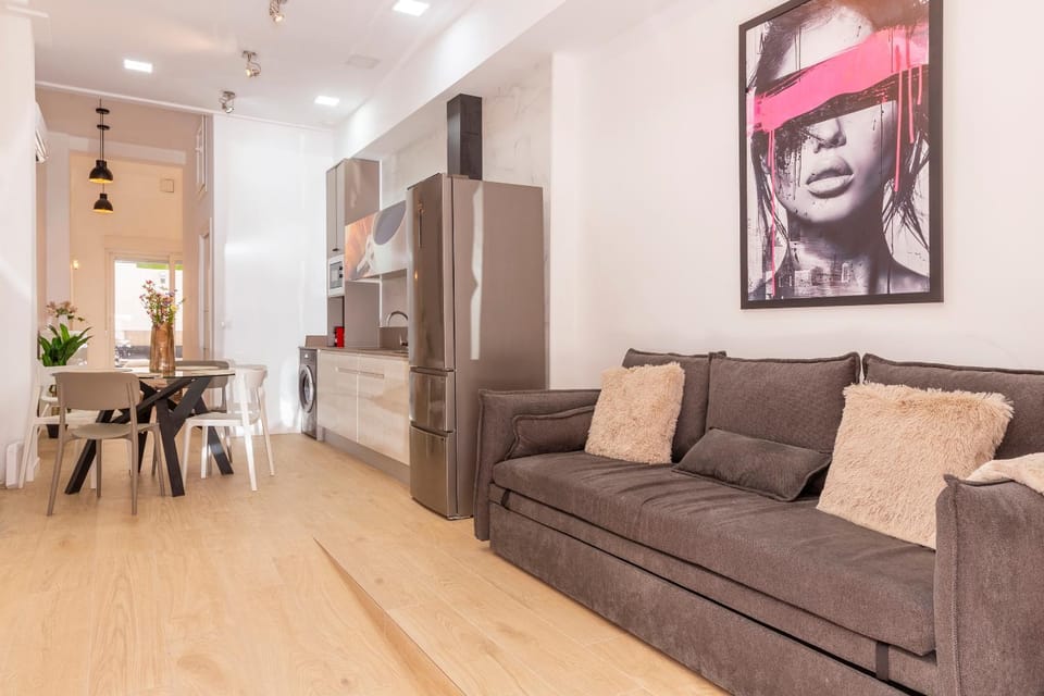 Kitchen or kitchenette, Living room, Dining area