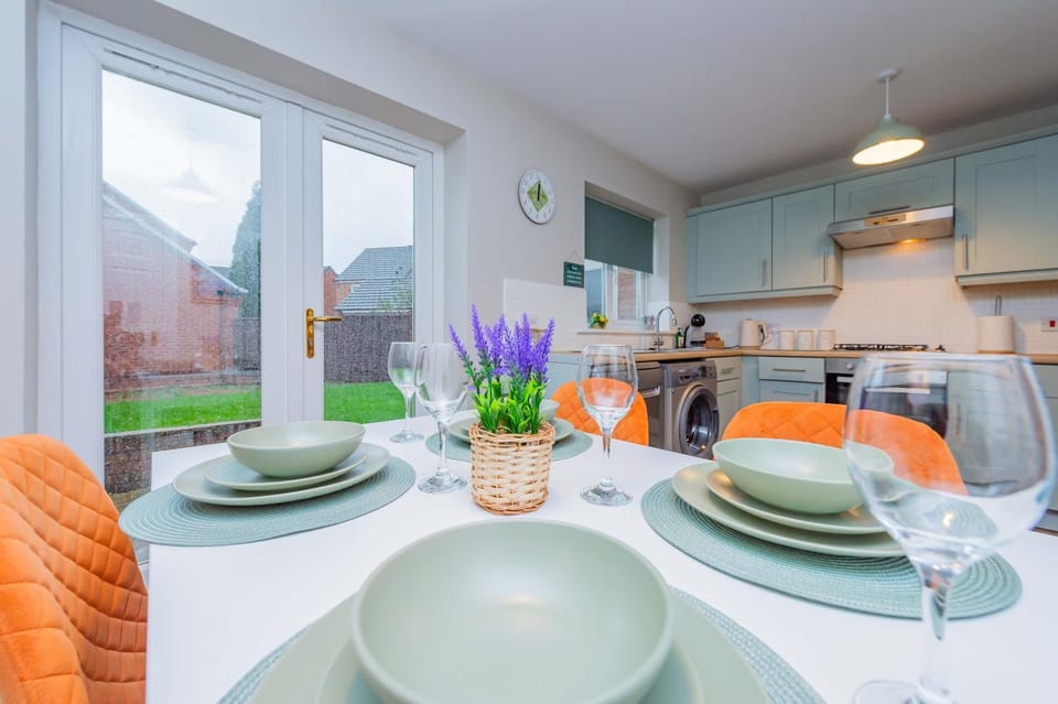 Families, Contractors, Drive way House in Telford