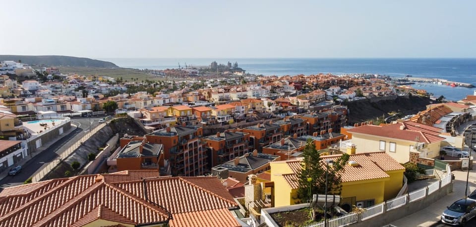 Day, Bird's eye view, Sea view, Location