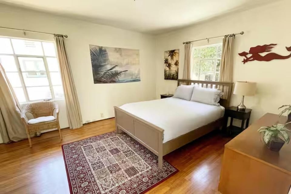 The Marlowe Seaside Villa House in Santa Barbara