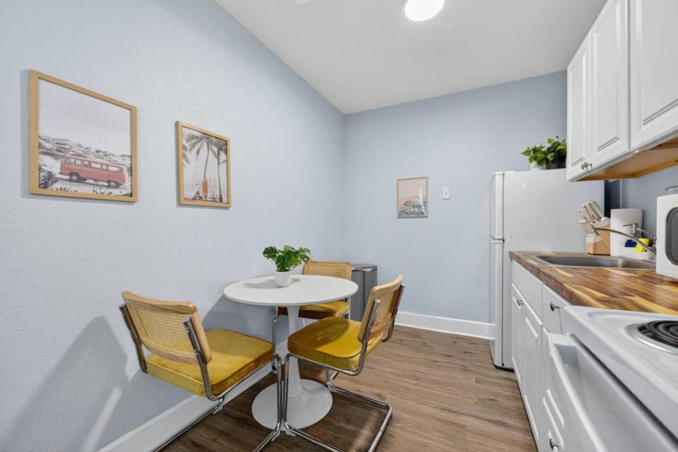Unit 19 Tiny Haven Unwind in Pensacola House in Alabama