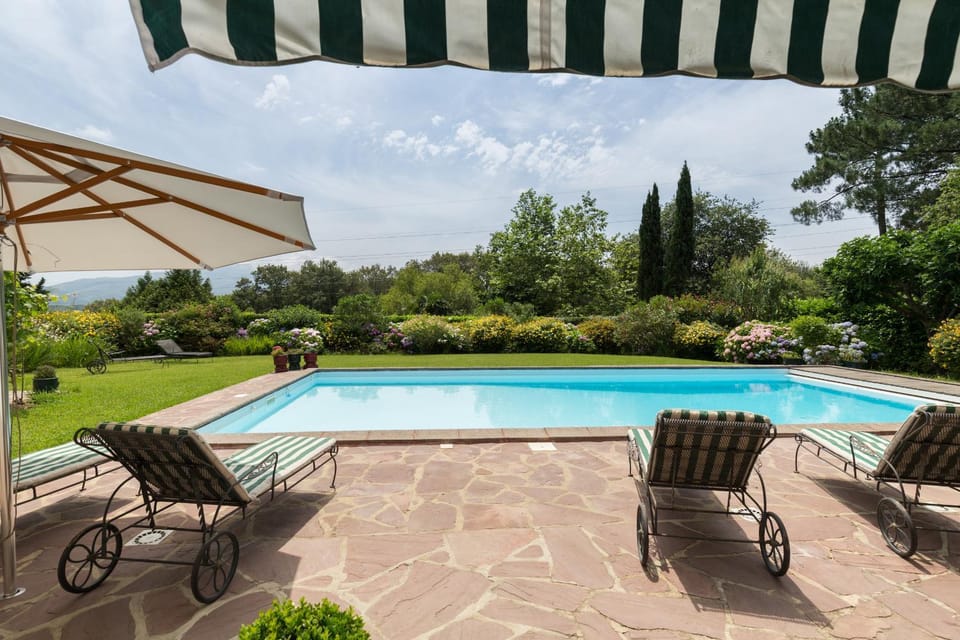Pool view, Sports