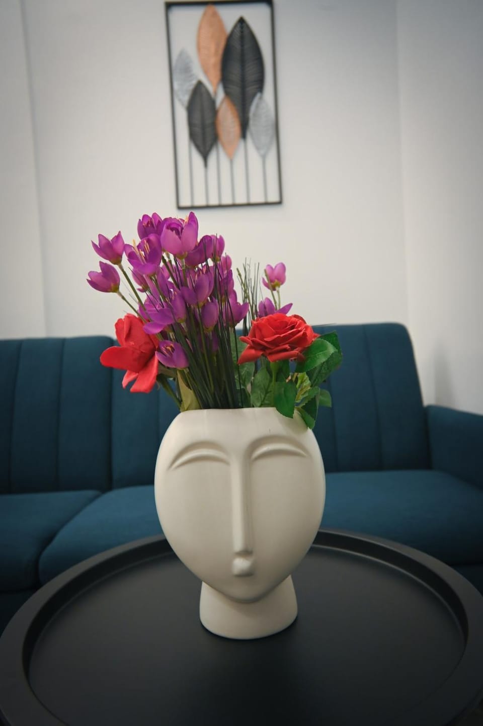 Living room, Decorative detail, Seating area