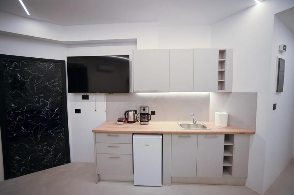 Coffee/tea facilities, Kitchen or kitchenette