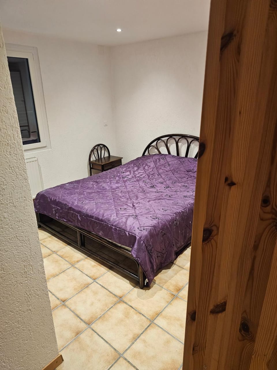 Belle chambre privative à Vallorbe, max 2 voyageurs Bed and Breakfast in Canton of Vaud