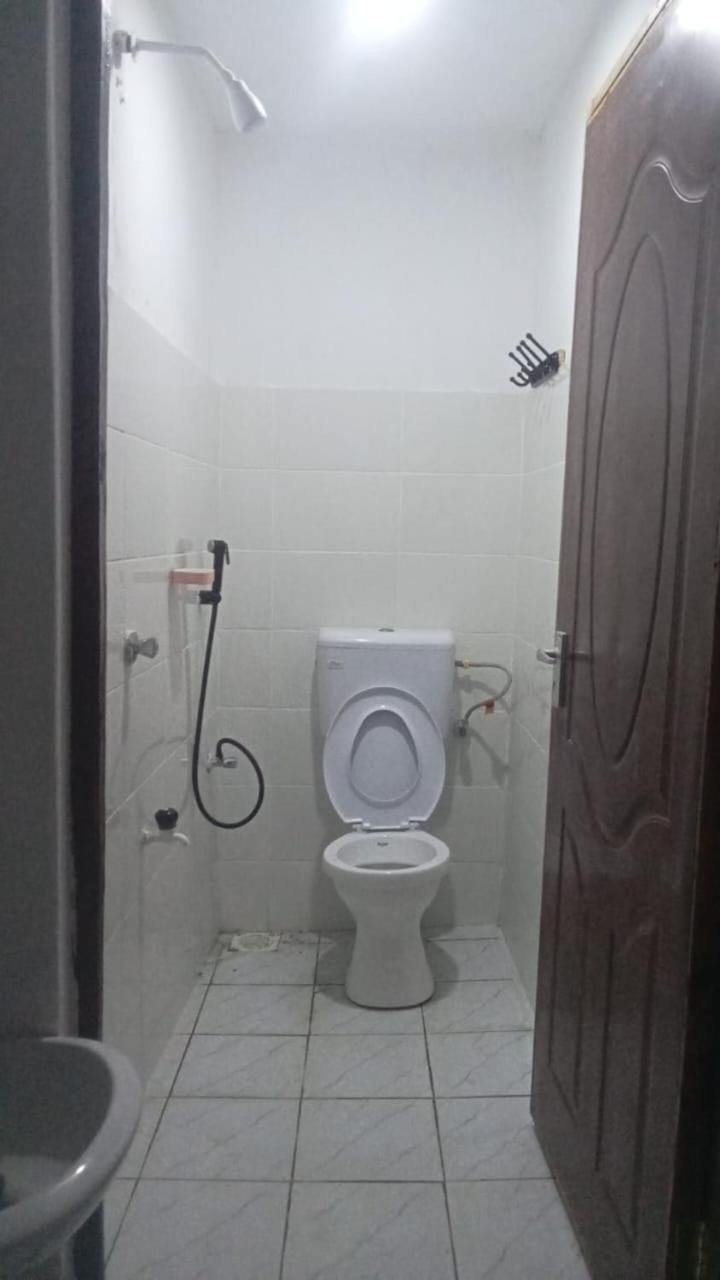 Toilet, Bathroom