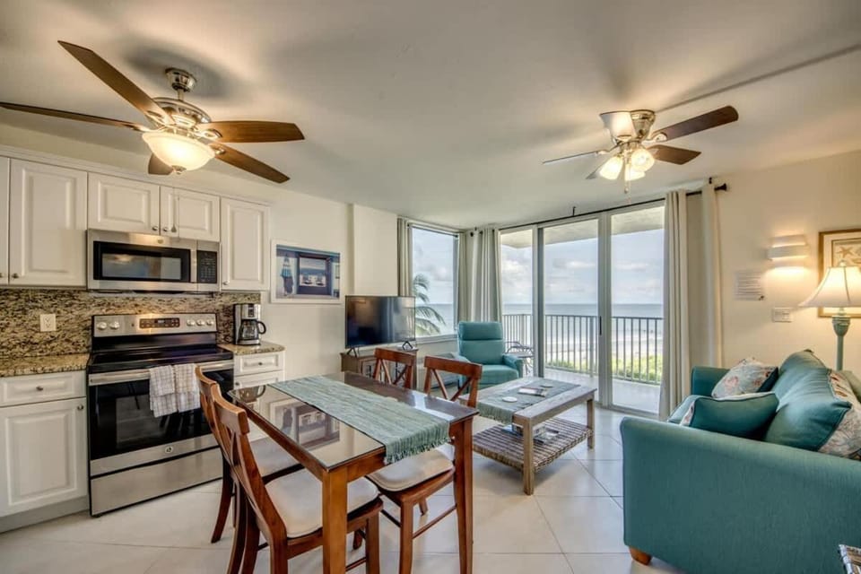Estero Beach & Tennis Club #406a House in Estero Island