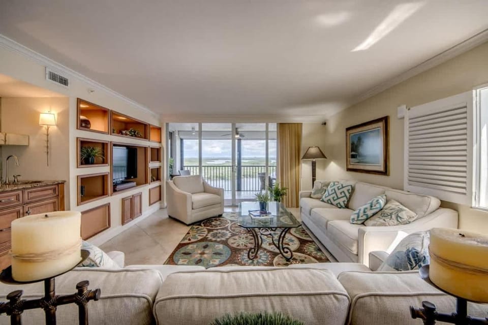 Ocean Harbor #1405B House in Estero Island