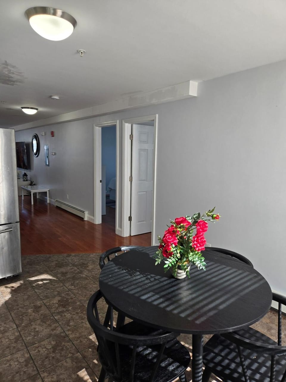 Cozy nest getaway near Boston! Apartment in Roslindale