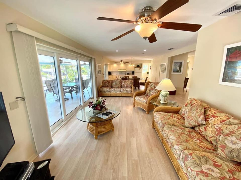 390 Bayland House in Estero Island