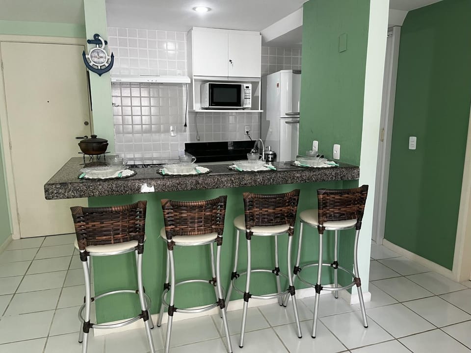 microwave, oven, stove, kitchen