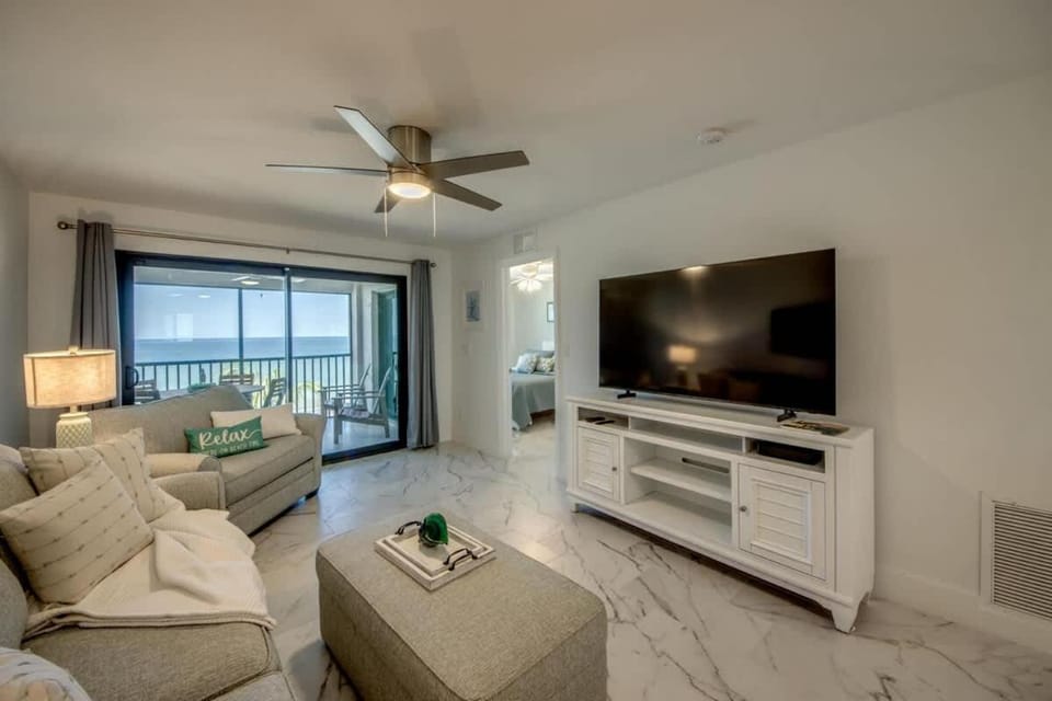 Seaside 509 House in Estero Island