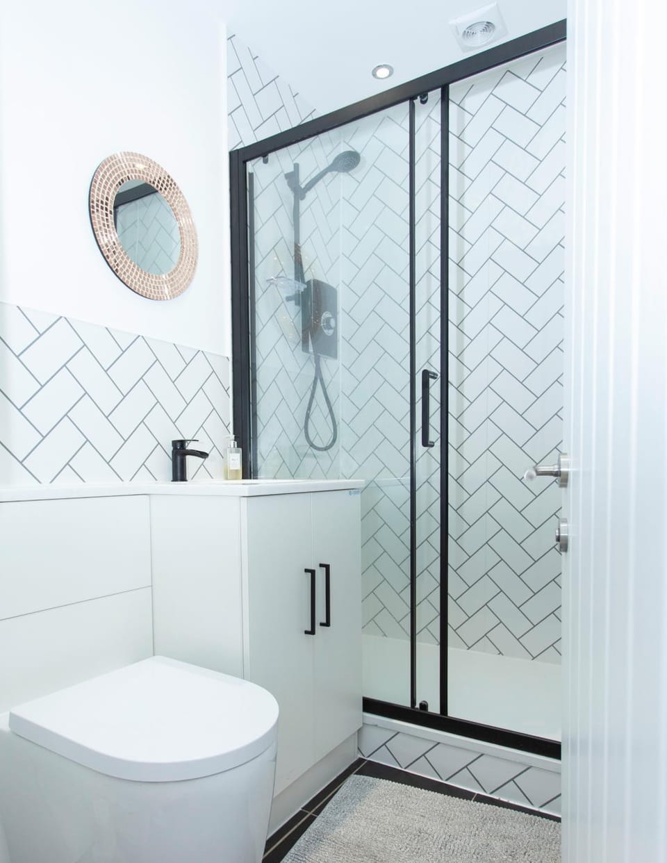 Shower, Bathroom