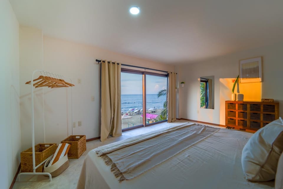 Bed, Bedroom, Sea view