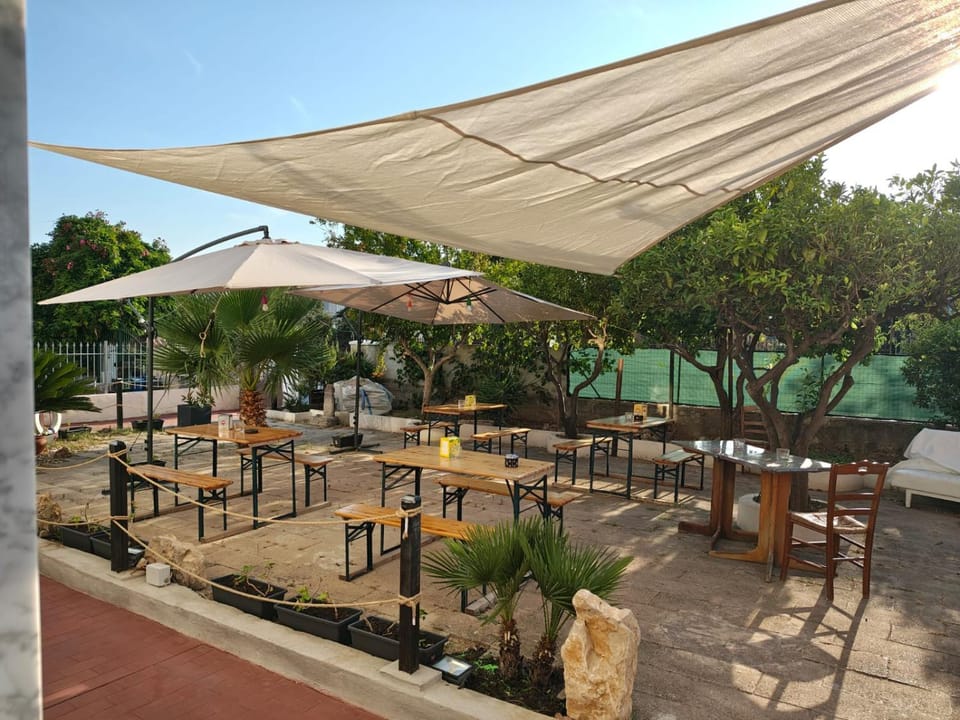 Banquet/Function facilities, Garden view