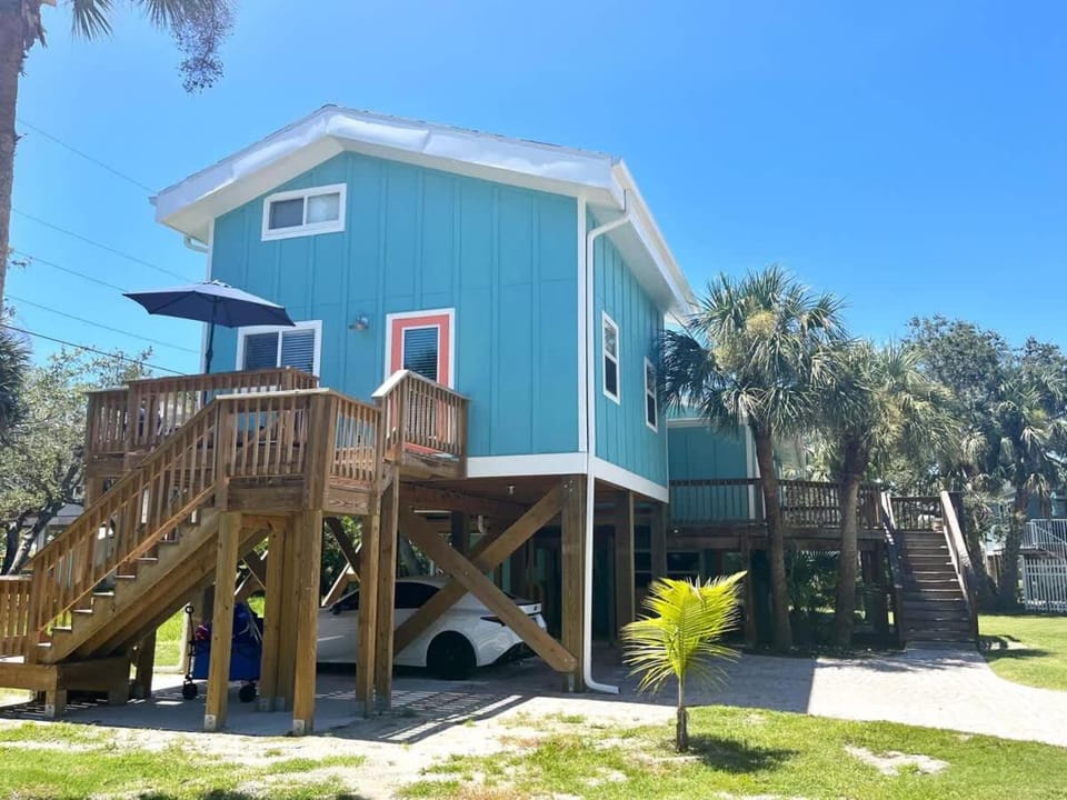 120 Falkirk House in Estero Island