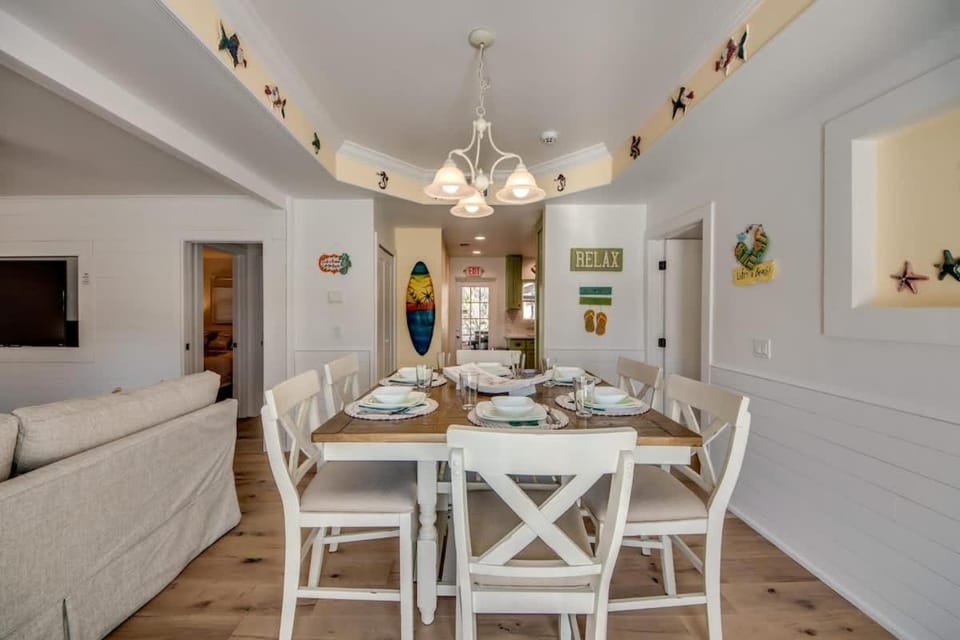 275 Ohio House in Estero Island