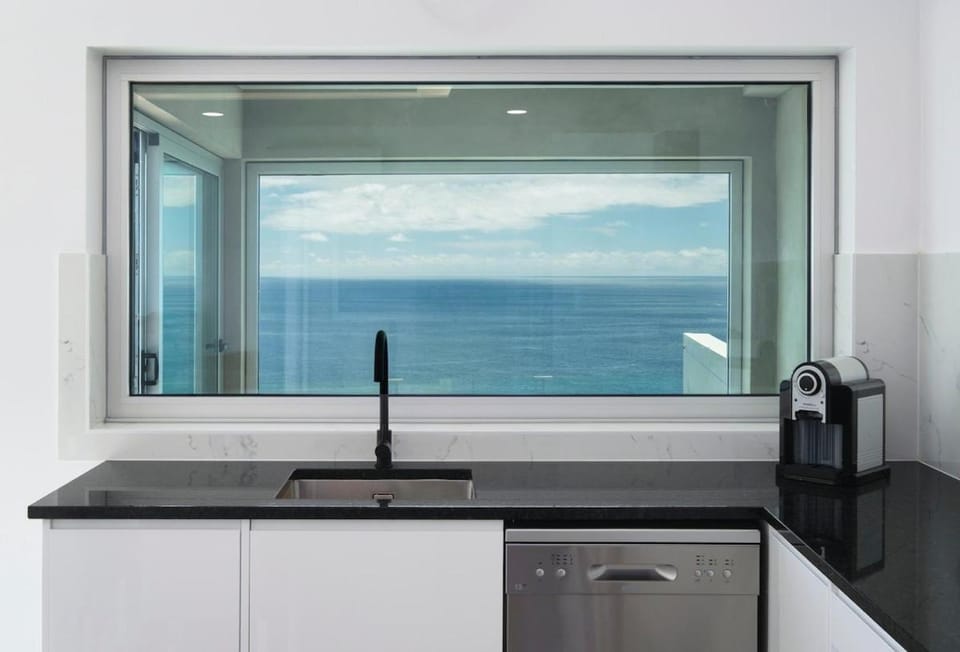 Beira Da Rocha House in Azores District