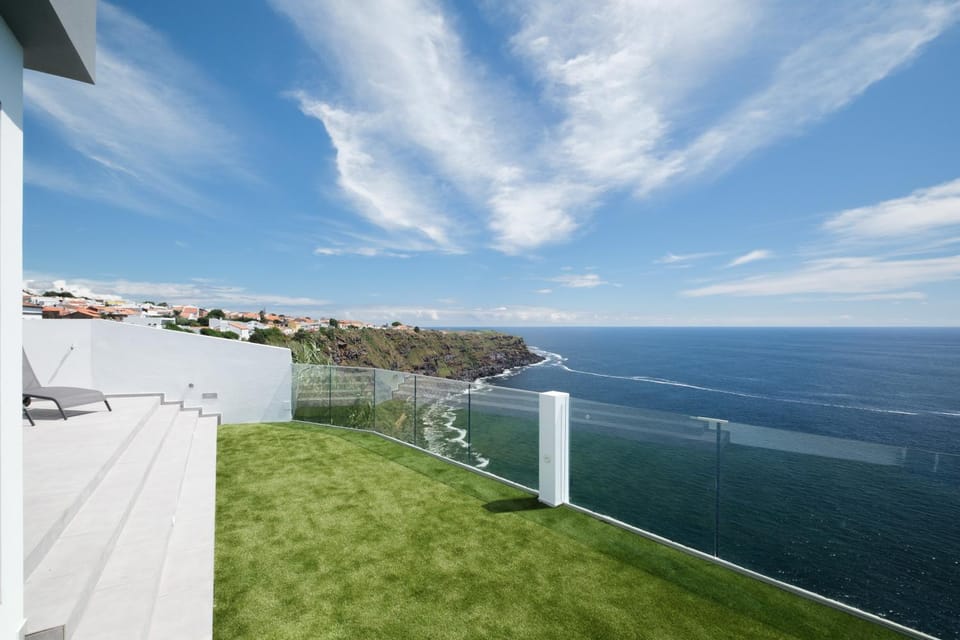 Beira Da Rocha House in Azores District