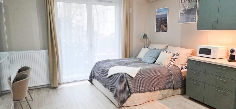 Bed, Kitchen or kitchenette, Photo of the whole room, Bedroom, internet, pet friendly, stove, toaster