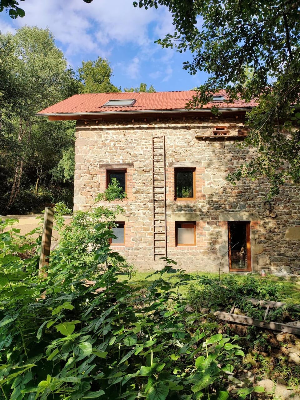 Le Moulin de la Hire House in Auvergne-Rhône-Alpes