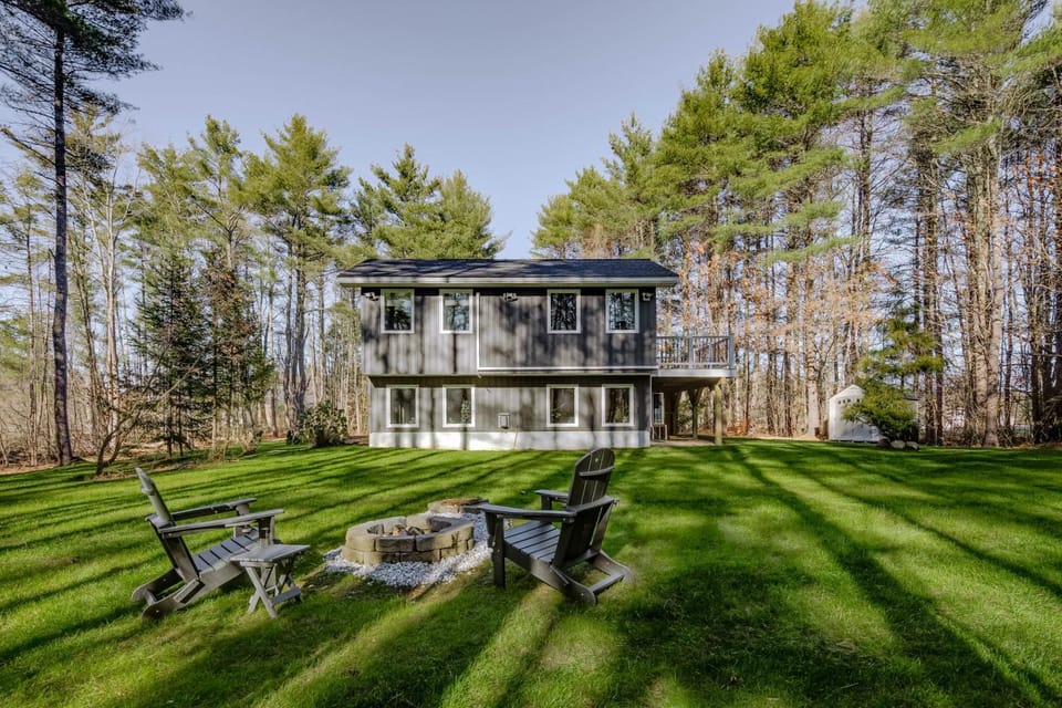 Modern Gem on 15 Acres, 5 Mi to Old Orchard Beach! House in Saco