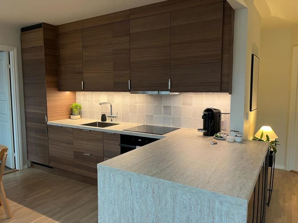Stay centrally in a charming and peaceful neighborhood Apartment in Bergen
