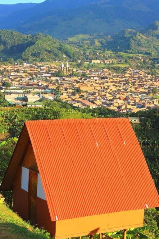 Hotel Cabañas Villa Loe Jardín Campground/ 
RV Resort in Caldas, Colombia