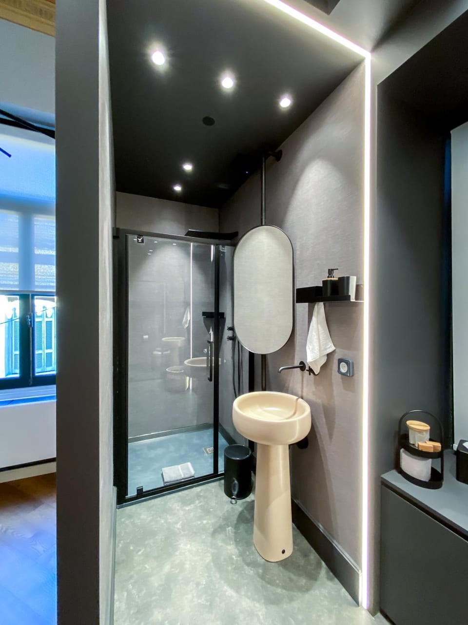 Shower, Bathroom