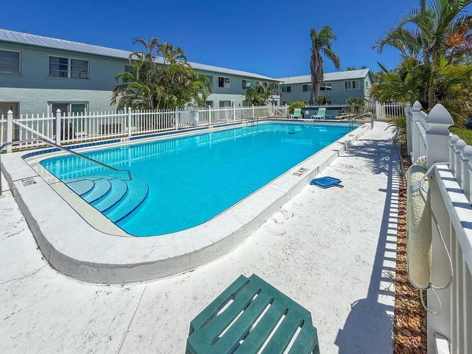 Nautical Nest w slip Apartment in Bradenton