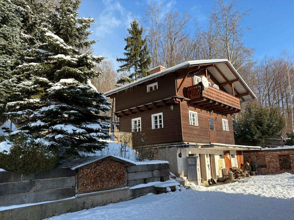 Property building, Winter