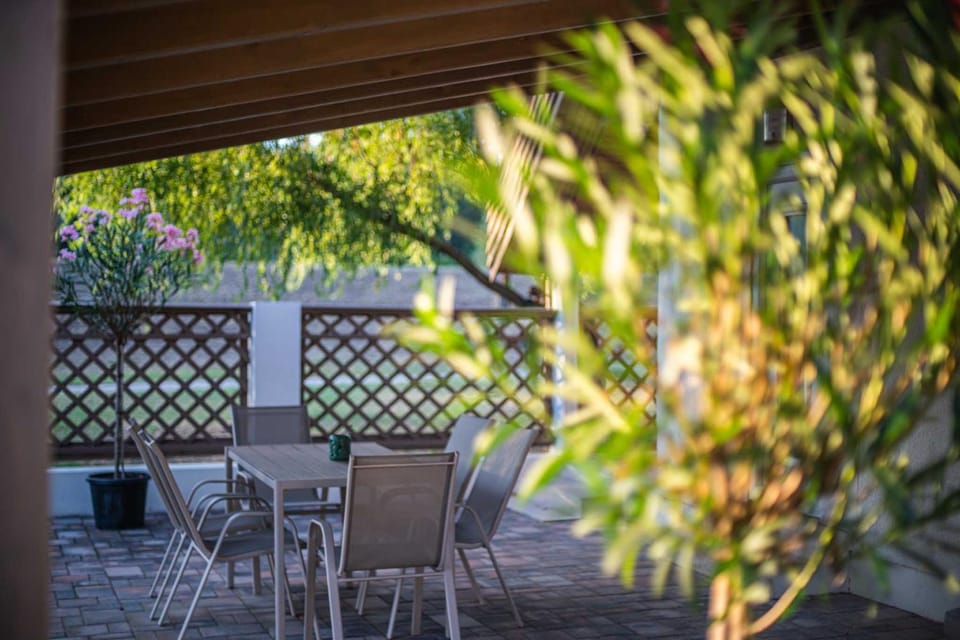 Garden, Balcony/Terrace, Garden view