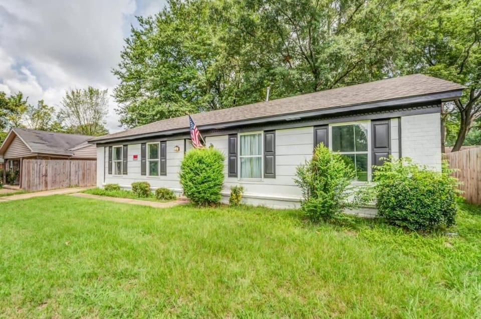 Property building, Day, Garden view