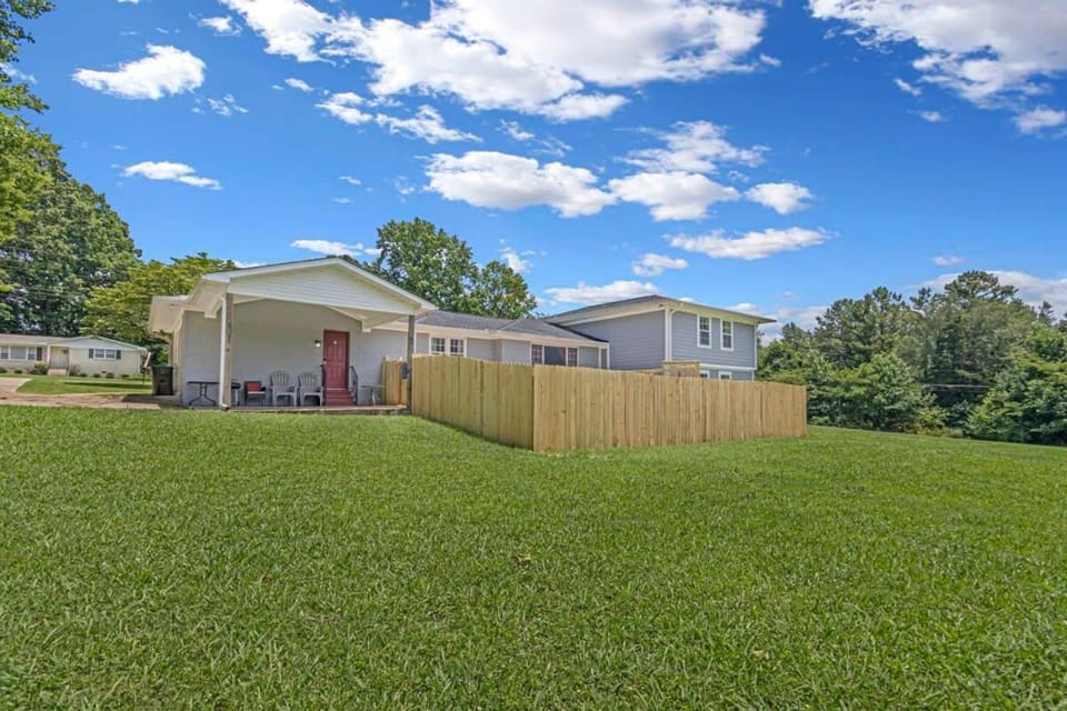 Property building, Spring, Day