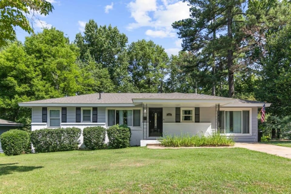 Property building, Day, Garden view