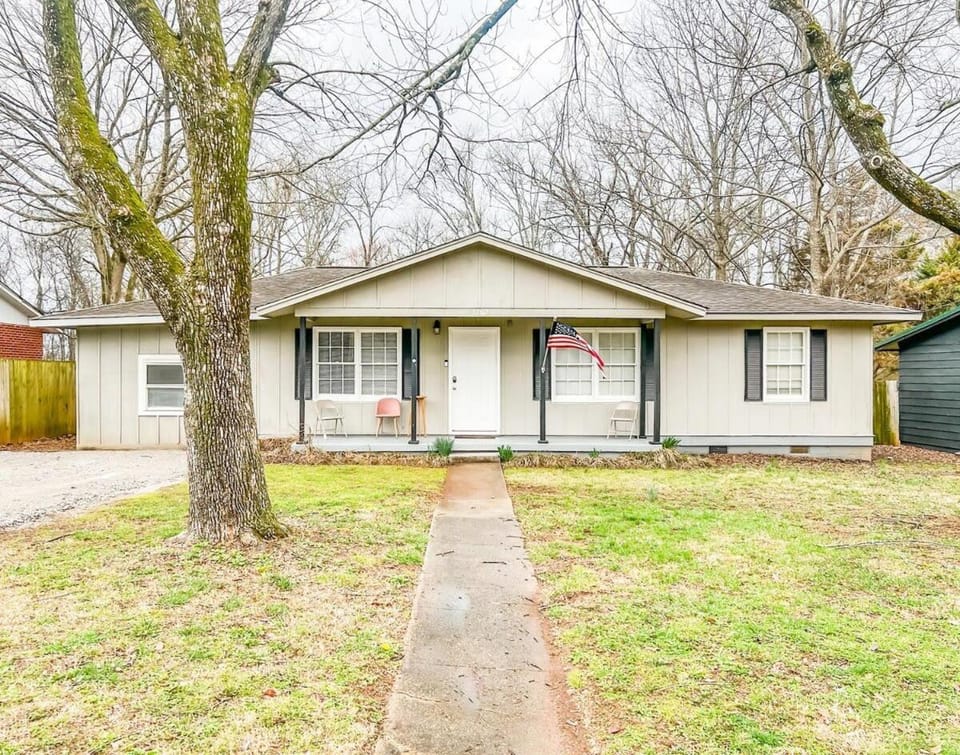 Property building, Spring, Day