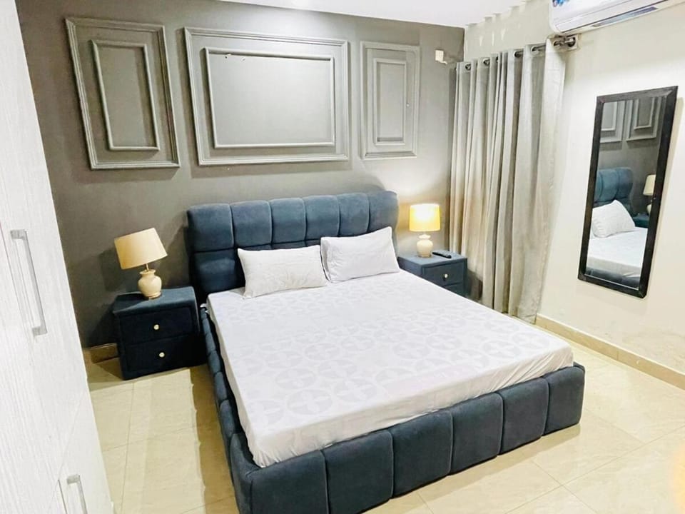 Luxury & Family 1bhk, Wi-fi, Smart TV, AC Apartment in Islamabad Capital Territory