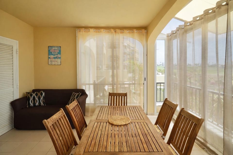 Balcony/Terrace, Dining area