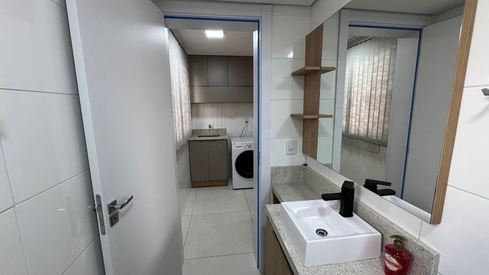 Bathroom, towels, washing machine, dryer