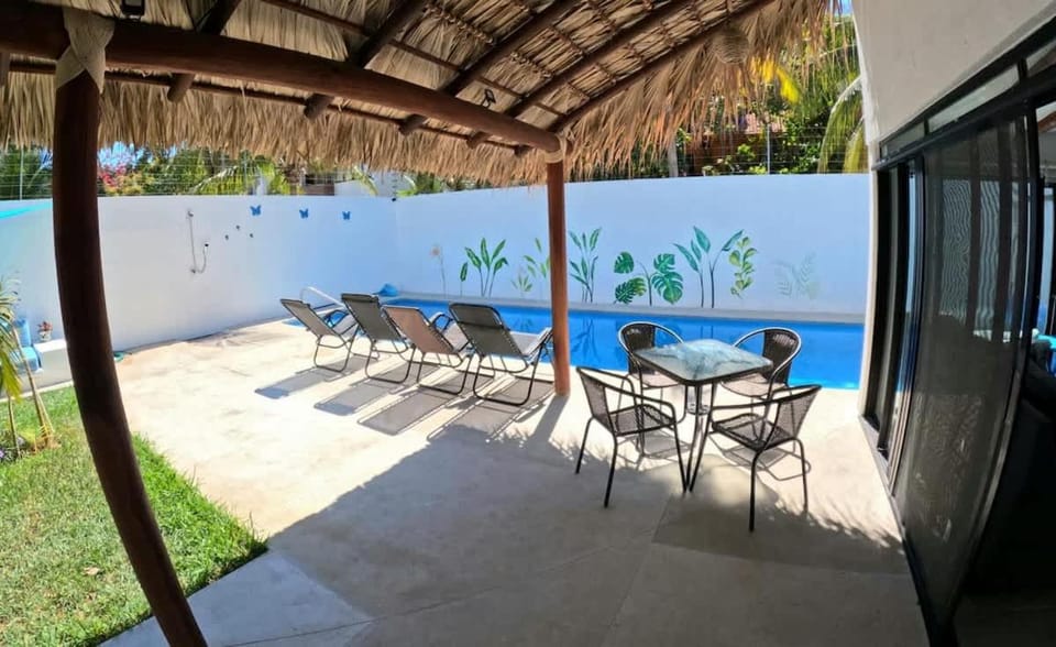 Balcony/Terrace, Pool view, sunbed