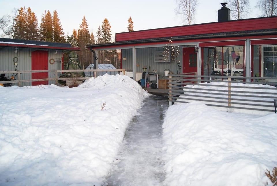 Property building, Winter