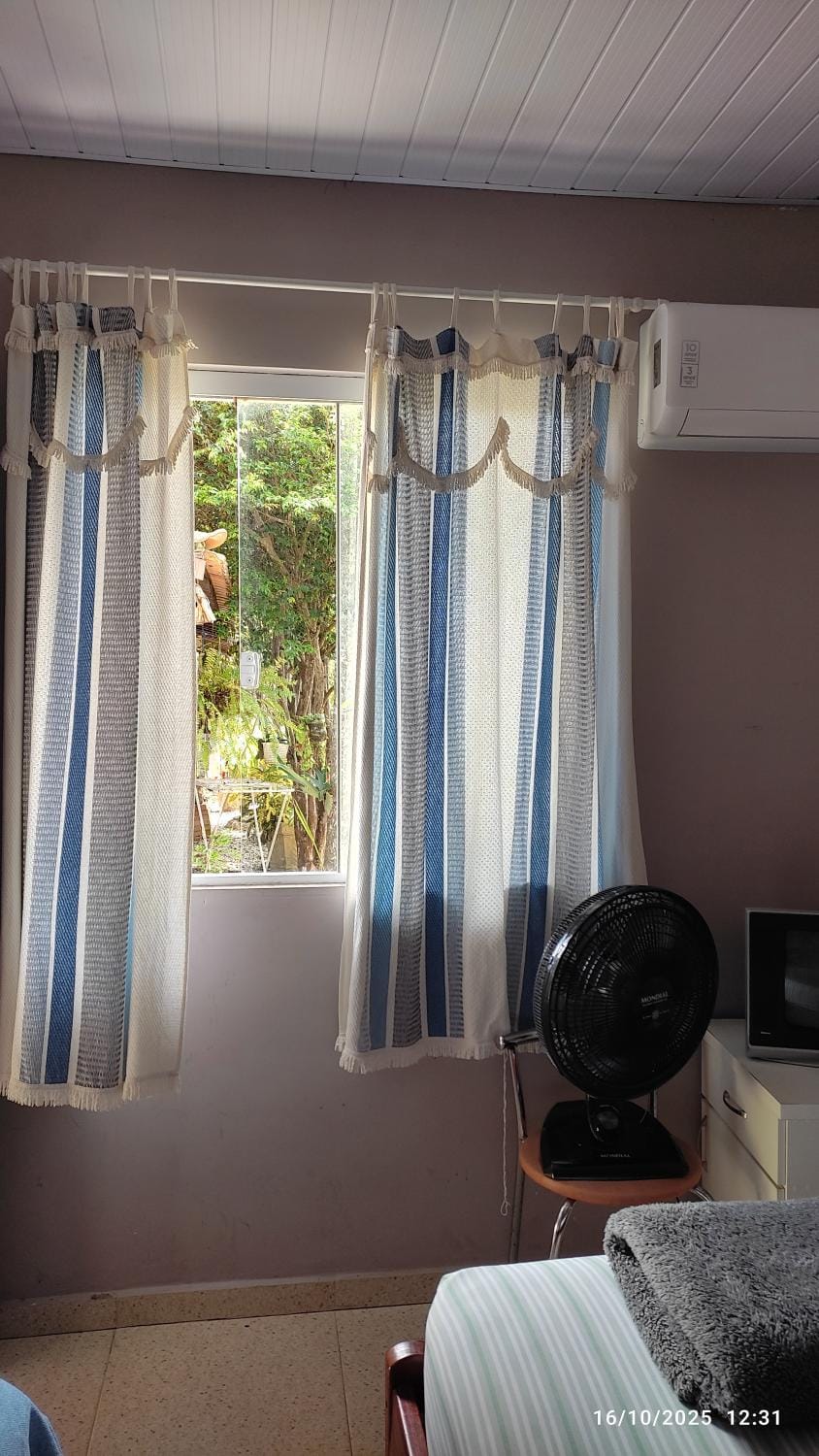 Quarto aconchegante Recanto do Sossego Saquarema Bed and Breakfast in Saquarema