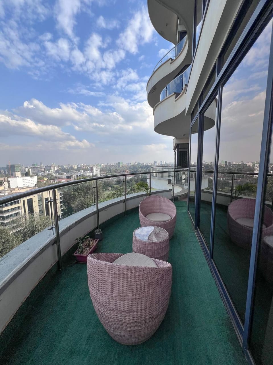 Nova Apartments 9th Floor Skyline View Apartment in Nairobi County