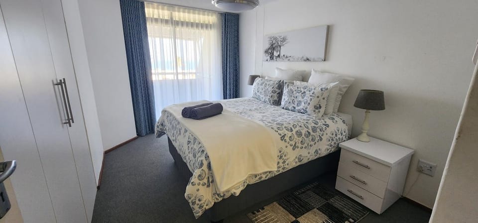Mont Blanc Apartment in Margate