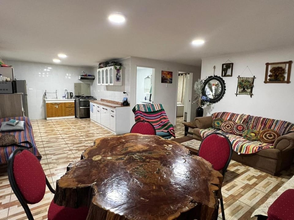 Los Ocos House in Caldera