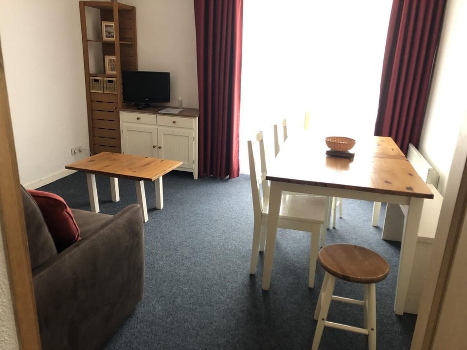 Résidence Marmottes - Studio pour 6 Personnes MAE-4953 Apartment in Nouvelle-Aquitaine